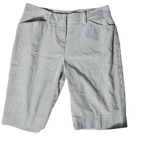 Women's | Jones New York | White Gray Striped Mid Rise Stretch Bermuda Shorts